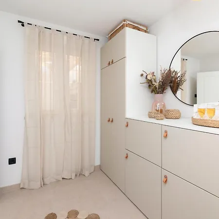 2 Bedroom Beautiful In